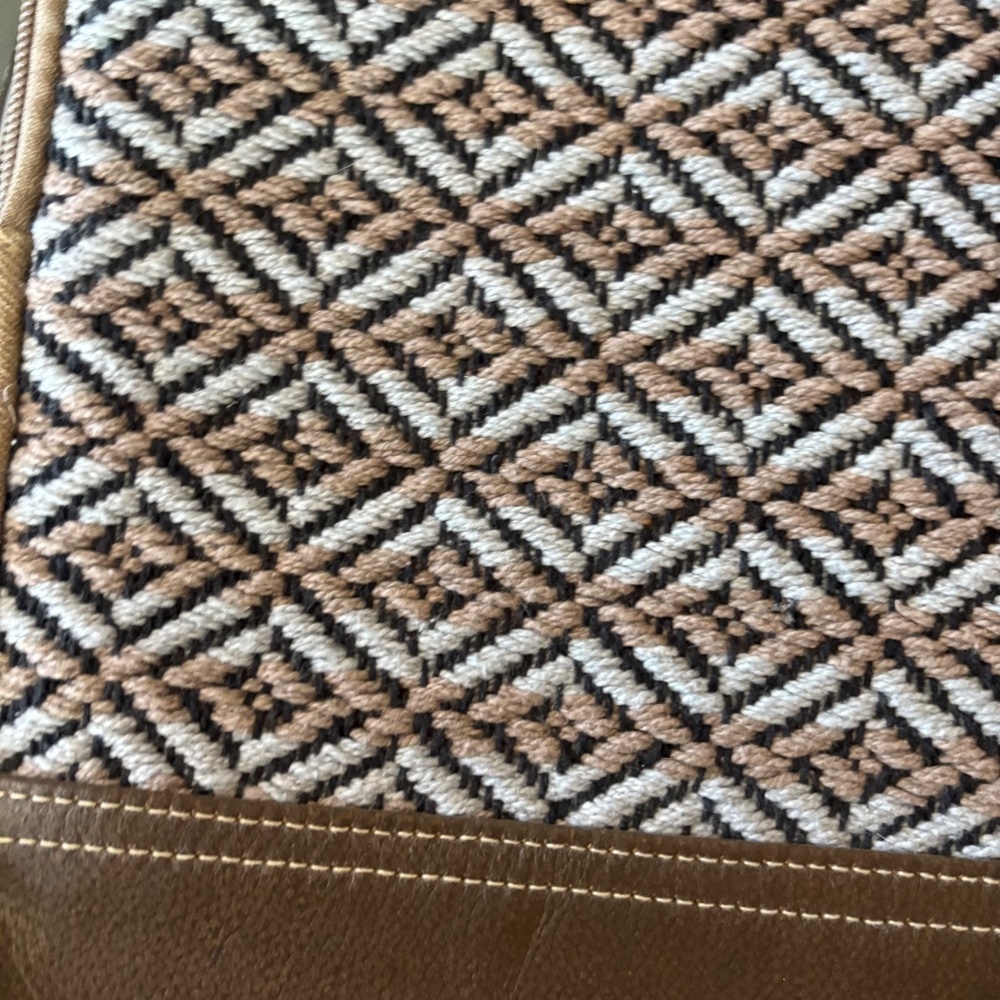 NEW Myra Rugged Life Laptop Sleeve - Picture 7 of 17